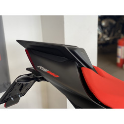 APEX BLACK REAR SEAT COVER
