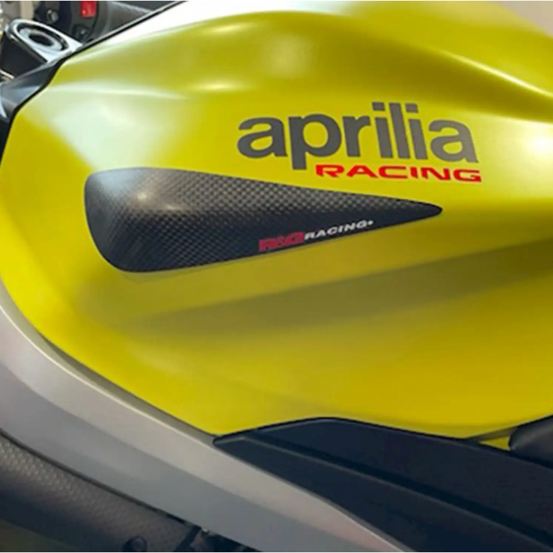 R&G Carbon Tank Sliders for RS660 - Tuono 660 '21-